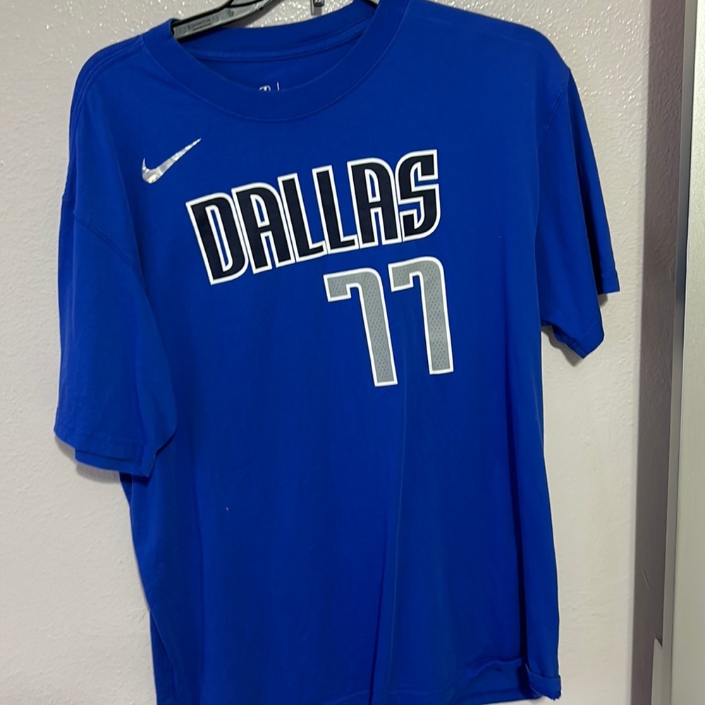 Nike shirt